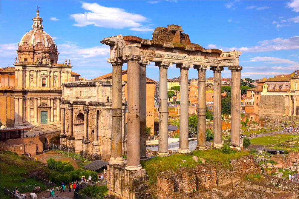 Antike Ruinen des Forum Romanum in Rom, Italien