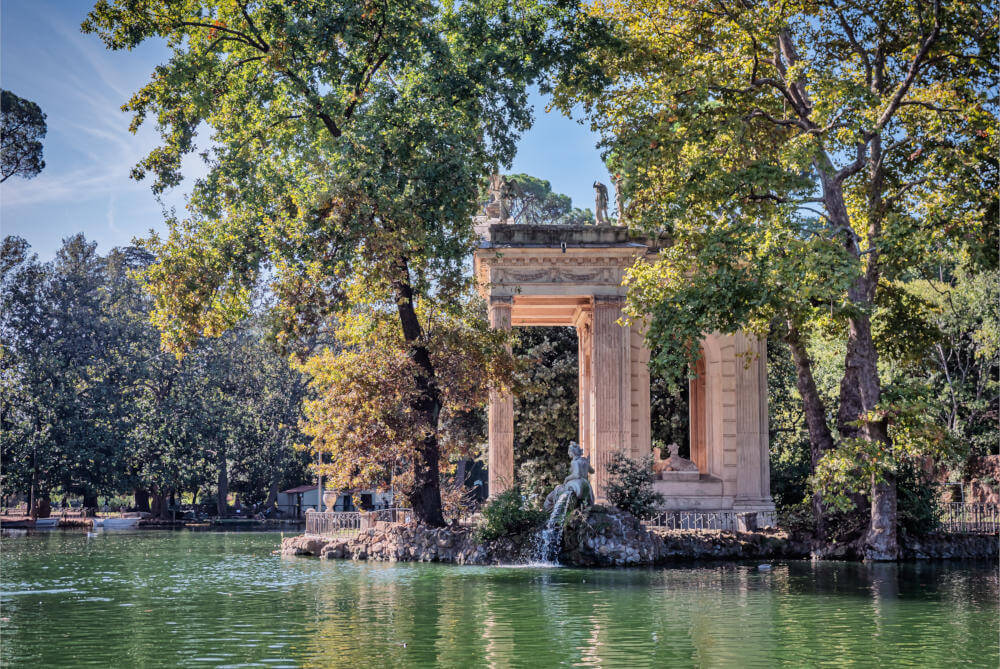 Griechischer Asklepios-Tempel in der Villa Borghese, Rom, Italien